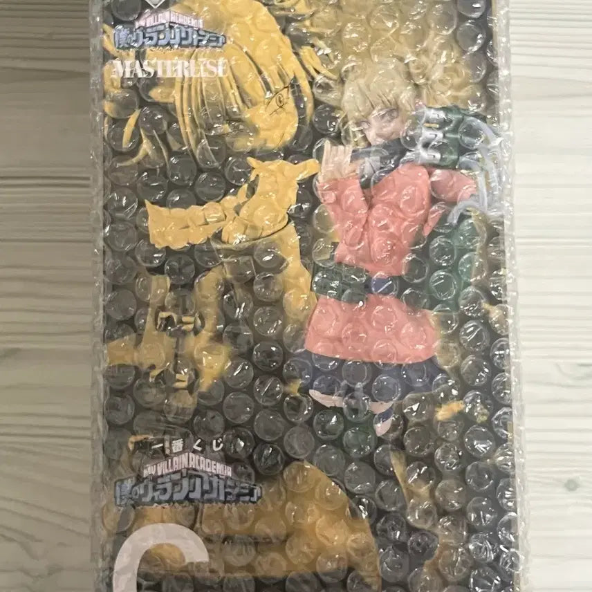 [BUNJANG] My Hero Academia Himiko Toga Character Goods Bundle Set (Sealed C Item + 2 Figures) / 미개봉 나히아 토가c + 토가 피규어2개 일괄 세트