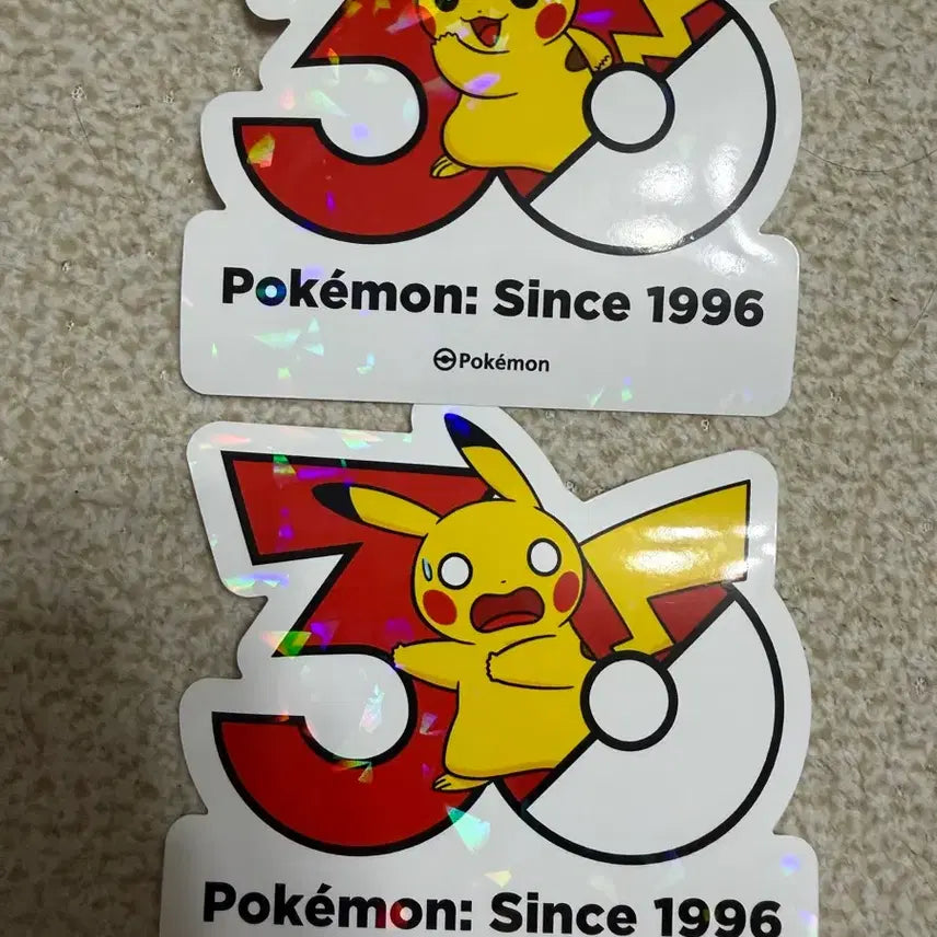 [BUNJANG] Pikachu &amp; Flustered Pikachu Pokémon 30th Anniversary Stickers / 피카츄 + 당황하는 피카츄 포켓몬 30주년 스티커 시세보다 저렴