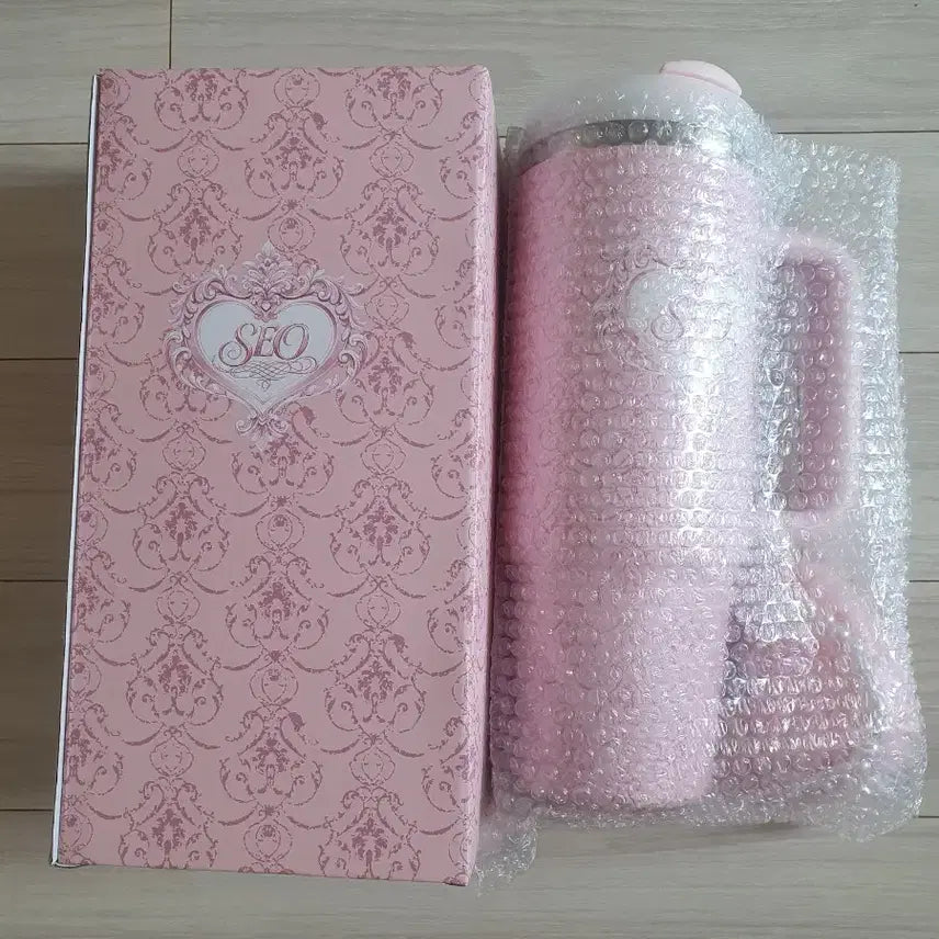 [BUNJANG] IVE Fan Concert MD Leeseo Tumbler (Unsealed) / 아이브 팬콘 MD 이서 텀블러 단순 개봉 판매 양도