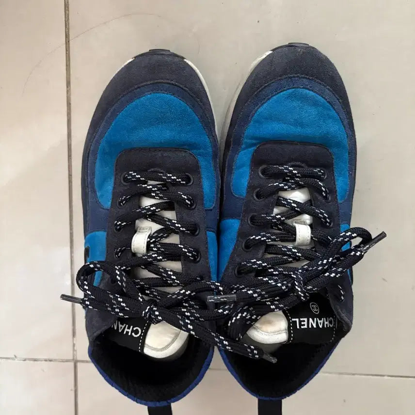 [BUNJANG] Chanel Sneakers Navy/Blue 36.5 / 정품 샤넬 스니커즈 36.5