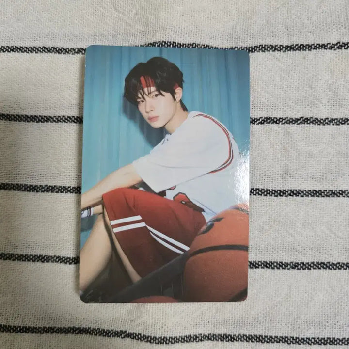 [BUNJANG] TWS 2026 <42:CLUB> Fanmeeting Kyungmin Photocard / TWS 2026 팬미팅<42:CLUB> 경민 포카