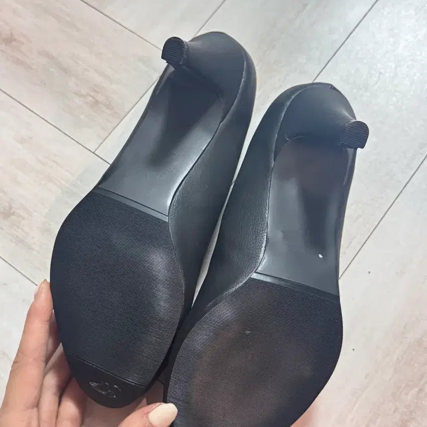 [BUNJANG] Classic Black Pumps Shoes Size 235 / 블랙 클래식 펌프스 구두 235
