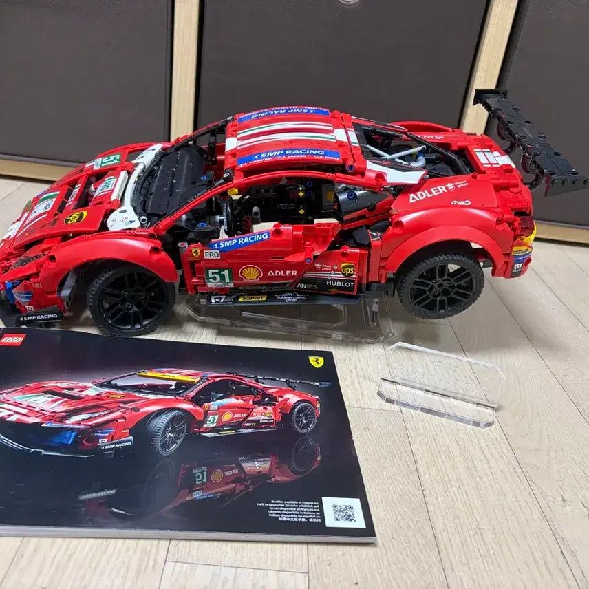 [BUNJANG] LEGO Technic 42125 Ferrari 488 GTE Display Set / 레고 테크닉 42125