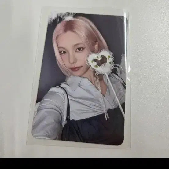 [BUNJANG] ITZY Yeji Angel Ver. Photocard / itzy motto 예지 천사버전