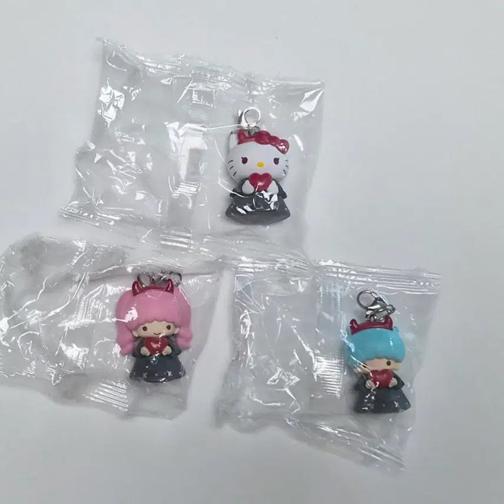 [BUNJANG] Sanrio Little Devil Figure Gacha Set / 산리오 하트의 악마 소악마 악마 피규어 가챠