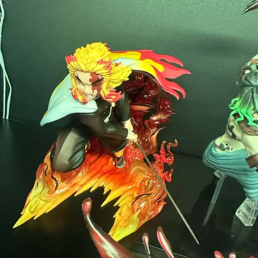 [BUNJANG] Demon Slayer Kyojuro Rengoku Artscale Figure / 택포 8.0 귀멸의 칼날 아츠제로 렌고쿠 쿄쥬로 피규어