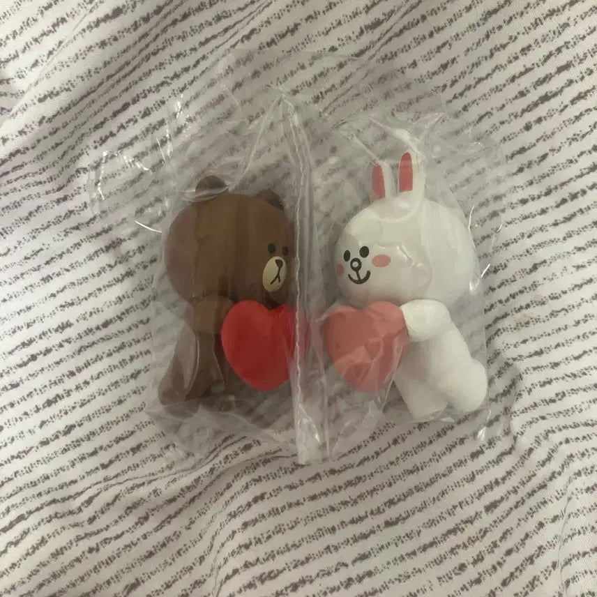 [BUNJANG] Line Friends Brown &amp; Cony Cup Figure (Sealed) / (미개봉) 라인프렌즈 브라운&amp;코니 컵피규어
