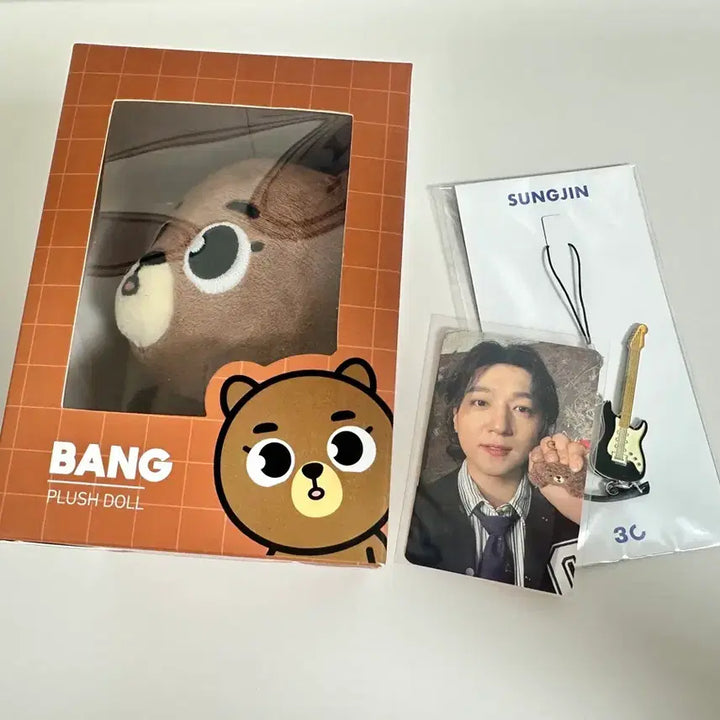 [BUNJANG] Day6 Denimals Denimalz 2024 Old Version Sungjin Guitar Strap / 데이식스 데니멀즈 데멀 2024 구버전 방 성진 + 기타 스트랩