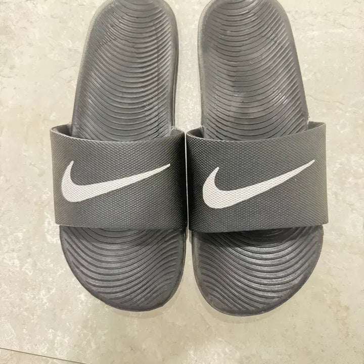 [BUNJANG] Nike Kawa Slide Sandals / 나이키 카와 슬리퍼