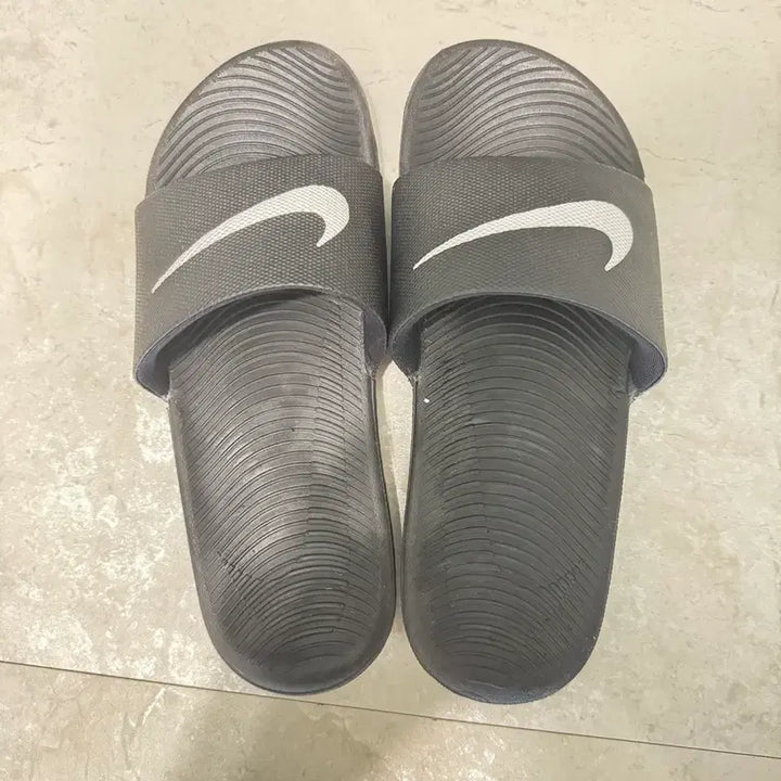 [BUNJANG] Nike Kawa Slide Sandals / 나이키 카와 슬리퍼