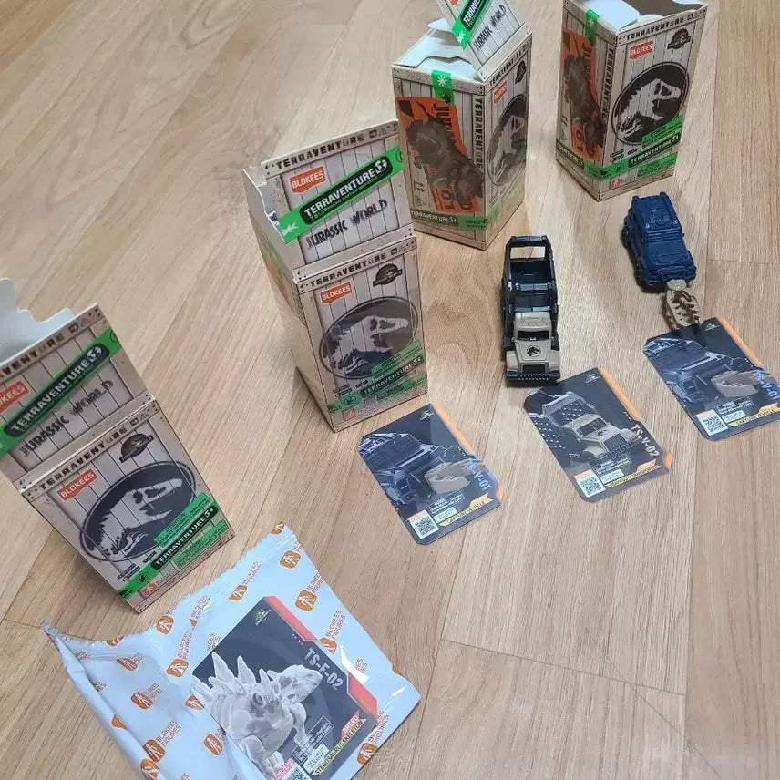 [BUNJANG] Blocki Jurassic TS01 Stego Vehicle / 블로키 쥬라기 TS01 스테고, 차량