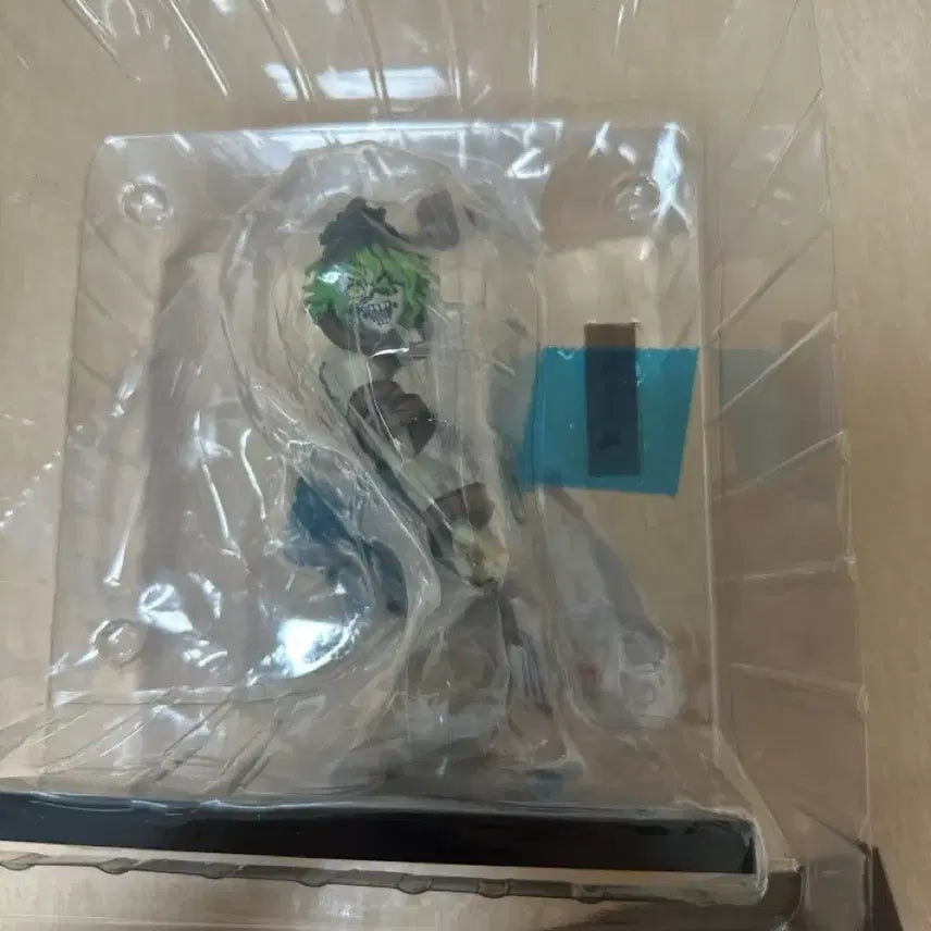 [BUNJANG] Demon Slayer Gyutaro D-Prize Figure / 귀멸의 칼날 규타로 d상 피규어