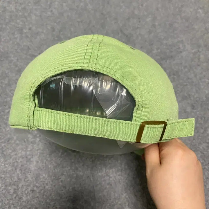 [BUNJANG] Life is Good Green Washed Cotton Twill Baseball Cap / 라이프이즈굿 연두색 볼캡