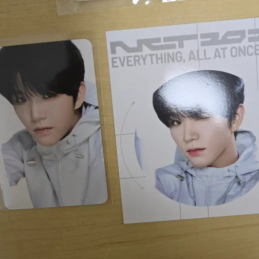 [BUNJANG] NCT Jaehee DREWTRIBER Pop-up Photocard Holder Acrylic Keyring, Entrance Photocard, Mission Badge Set / 재희 댕트리버 엔시티 팝업 가챠 증사홀더 아크릴키링 입장포카 미션뱃지