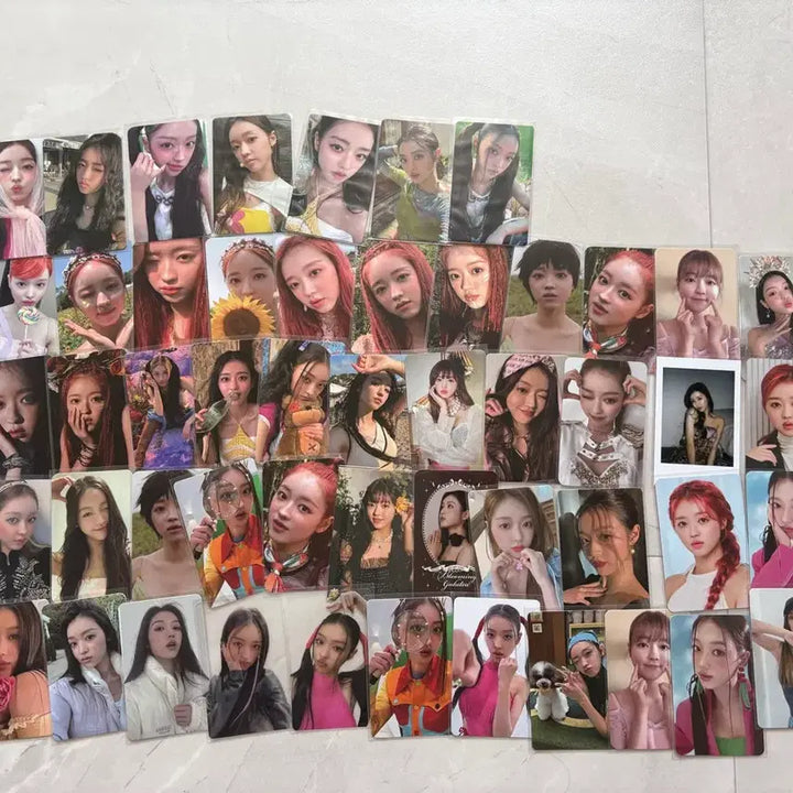 [BUNJANG] OH MY GIRL YooA Photocard Bundle POB / 오마이걸 유아 포카 앨포 미공포 특전 희귀