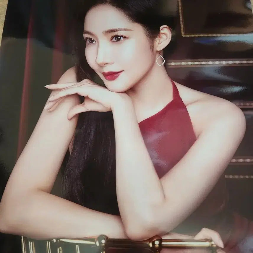 [BUNJANG] Park Min Young Suyeorhan Advertising Poster / 배우 박민영 수려한 광고 포스터