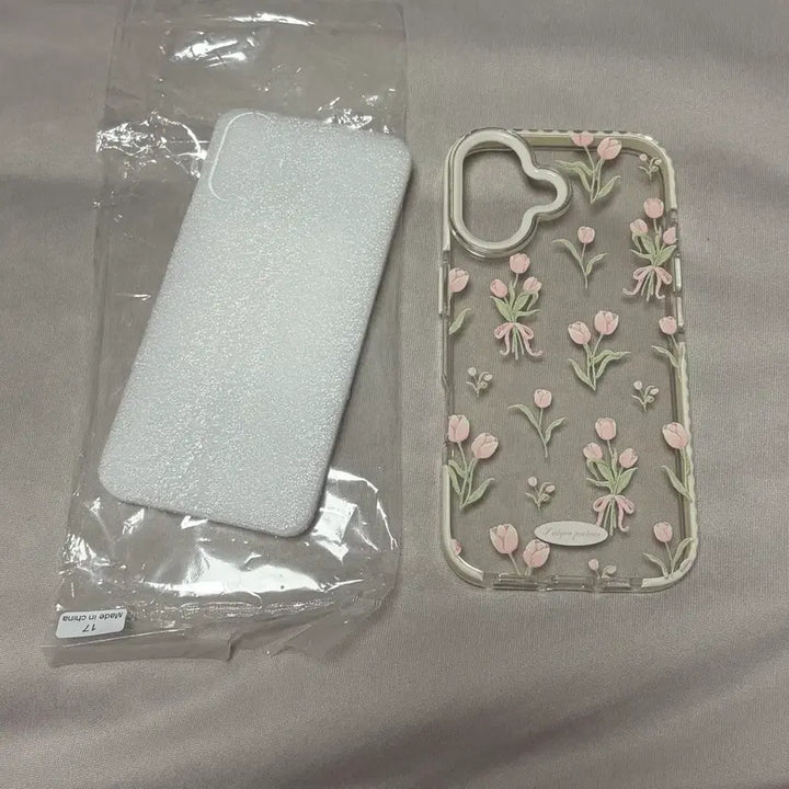 [BUNJANG] iPhone 17 Tulip Jelly Case / (새상품)아이폰17 튤립 케이스