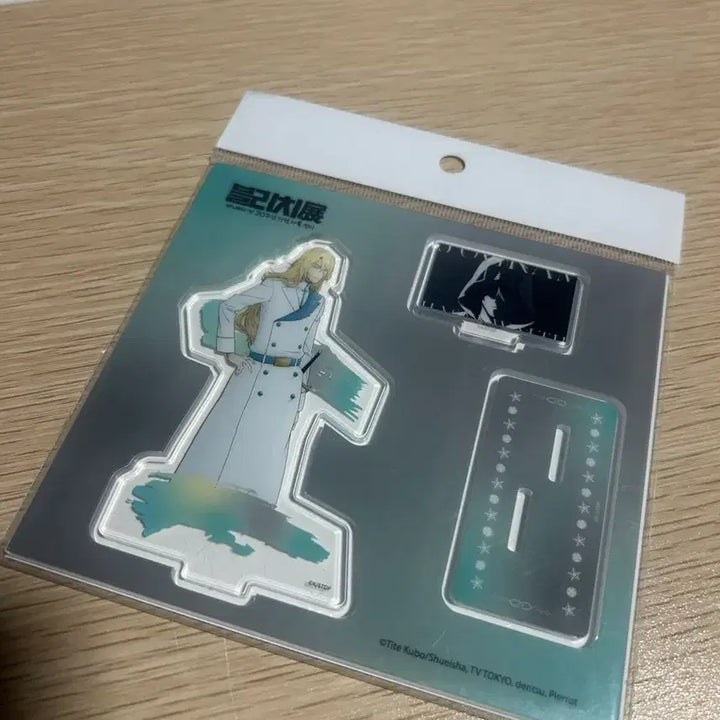 [BUNJANG] Bleach Exhibition Yhwach Granz Acryl Stand (Sealed) / 미개봉) 블리치전 서울 전시회 아크릴스탠드 유그람 하쉬발트
