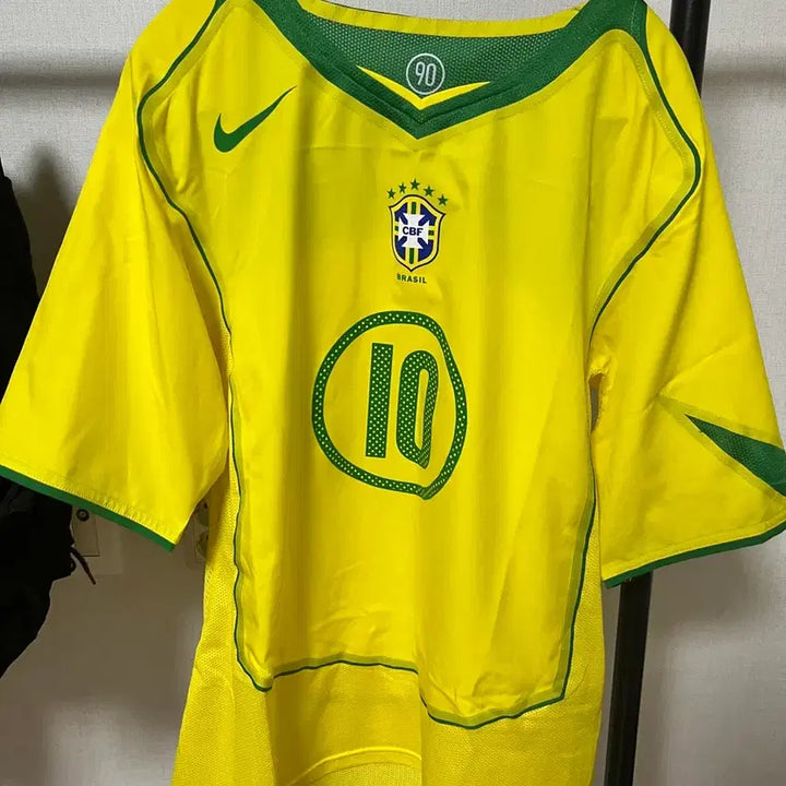 [BUNJANG] Nike Brazil Uniform Ronaldinho L Reissue / 나이키 브라질 유니폼 호나우지뉴 L 리이슈