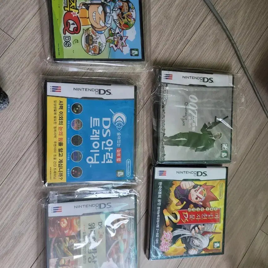 [BUNJANG] Nintendo DS Korean Version Sealed 5 Pack / ds 한글판 밀봉 5개 팔아요.
