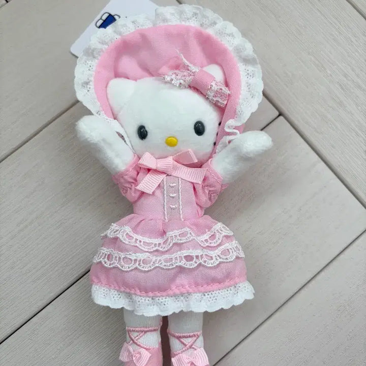 [SOLD OUT] 산리오 키티 롱다리키티 클로젯키티