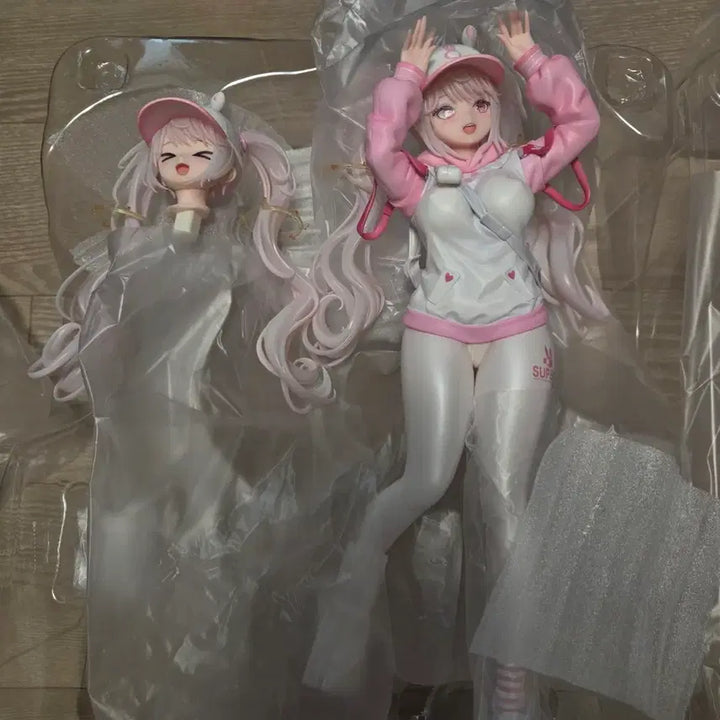 [BUNJANG] Nier: Automata Alice Sweet Home Amakuni 1/7 Scale Figure / 니케 앨리스 스위트홈 아마쿠니 피규어
