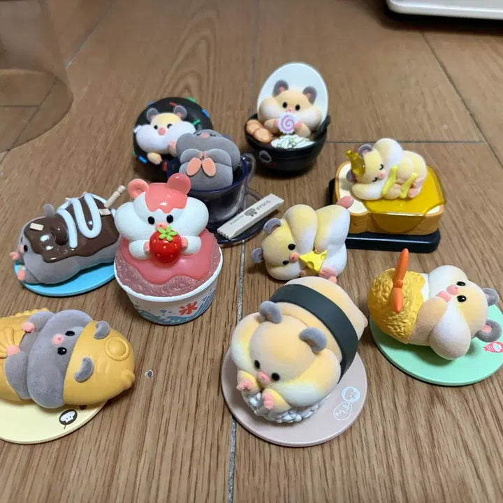 [BUNJANG] Hamster Figure Hamppangi Daily + Dessert Season 1 + Dessert Season 2 + Secret Bundle / 햄스터 피규어 햄빵이 일상+디저트시즌1+디저트 시즌2 + 시크릿