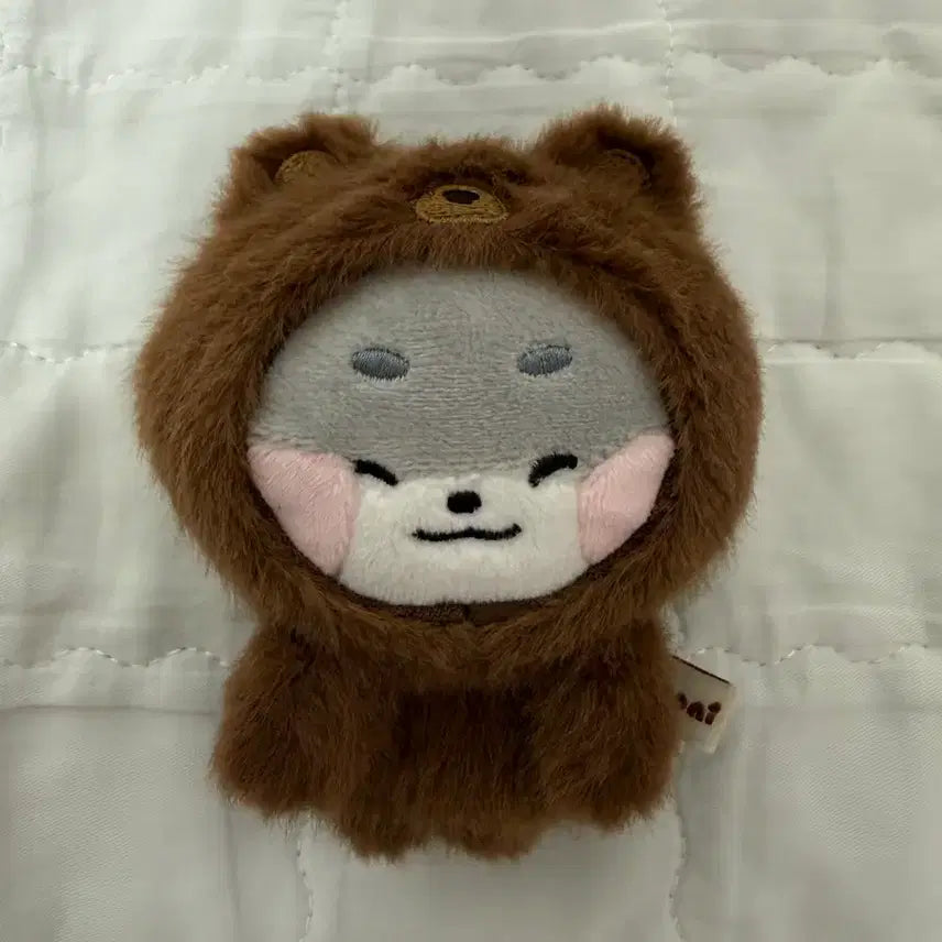 [BUNJANG] ZB1 Gunie Magnetic Keyring / 제베원 거니니 마그네틱 키링