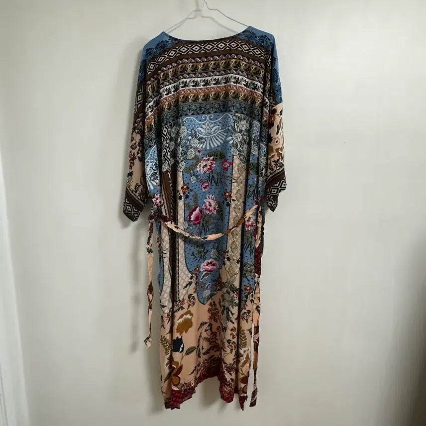 [BUNJANG] Bikini Vender Beachwear Robe / 새것/ 비키니밴더 - 비키니 로브 (여름휴가,얇음)