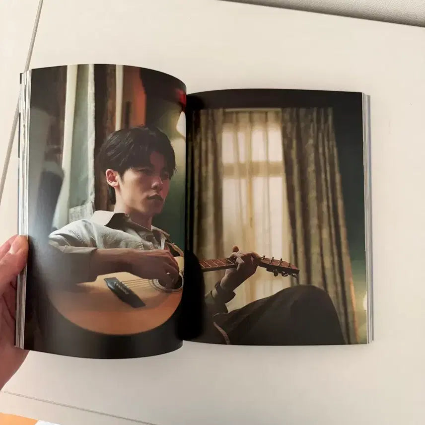 [BUNJANG] Greg Hsu Sincerely Yours Photobook / 상견니 허광한 사진 모음집 책