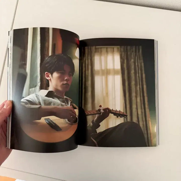 [BUNJANG] Greg Hsu Sincerely Yours Photobook / (한국판)상견니 허광한 사진 모음집 책