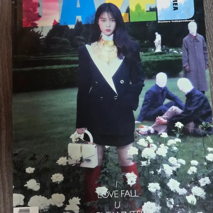 [BUNJANG] Dazed Korea 2019 Fall Edition IU Pictorial Magazine / 데이즈드 2019 fall edition 아이유