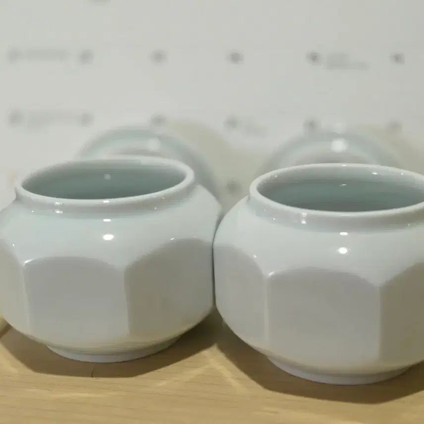 [BUNJANG] Wooyil Ceramic Silver Coin Jar (Set of 2) / 우일요 은전 단지 2개