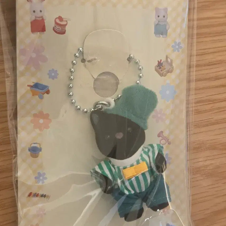 [BUNJANG] Sylvanian Families Emerald Tuxedo Black Cat Keychain / 원가이하) 실바니안 에메랄드 턱시도 검은 고양이