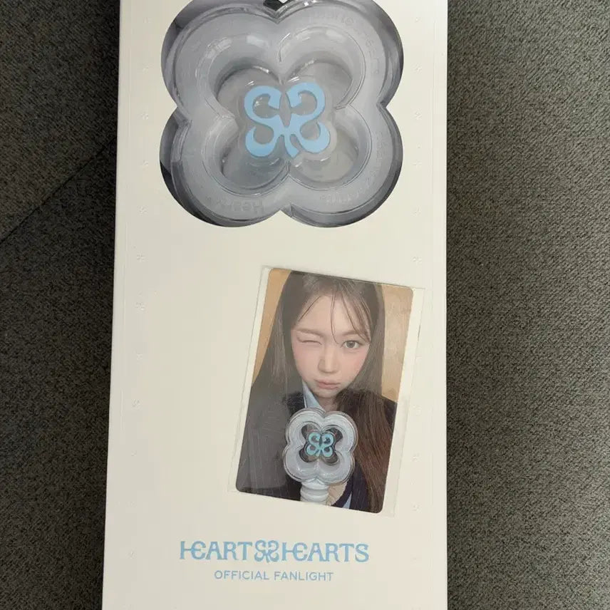 [BUNJANG] Hats to Hearts Lightstick / 하츠투하츠 응원봉