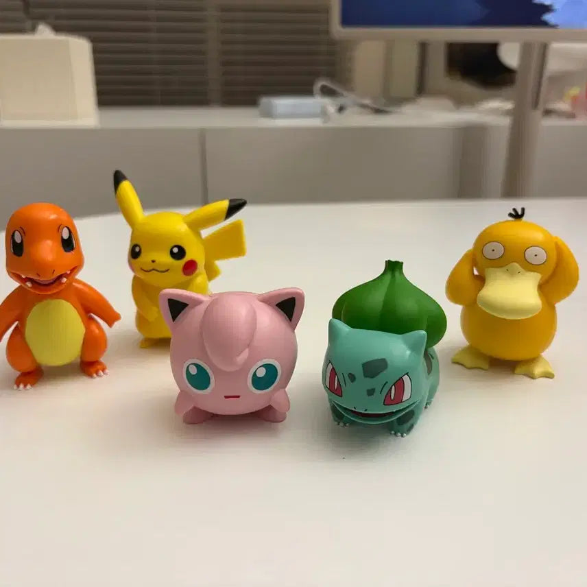 [BUNJANG] Pokemon Figure Set (Pikachu/Squirtle, etc.) - 6 Types / 포켓몬스터 피규어 세트 (피카츄/꼬부기 외)6 종