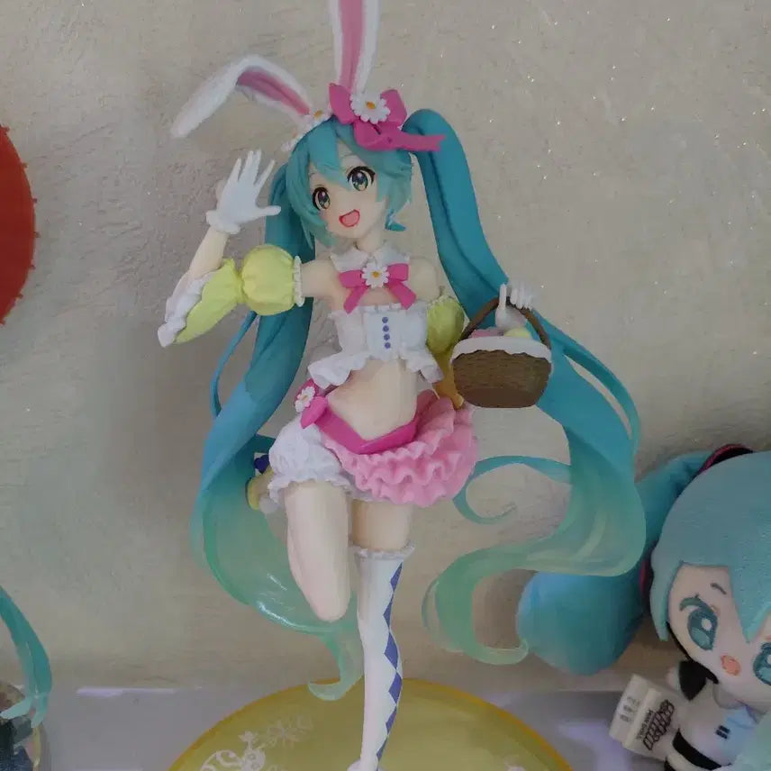 [BUNJANG] Vocaloid Hatsune Miku Easter Figure / 미쿠 부활절 피규어