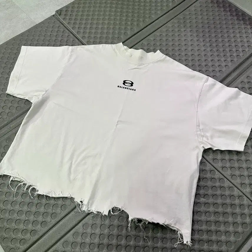 [SOLD OUT] 발렌시아가 디스 티셔츠 화이트 (3)