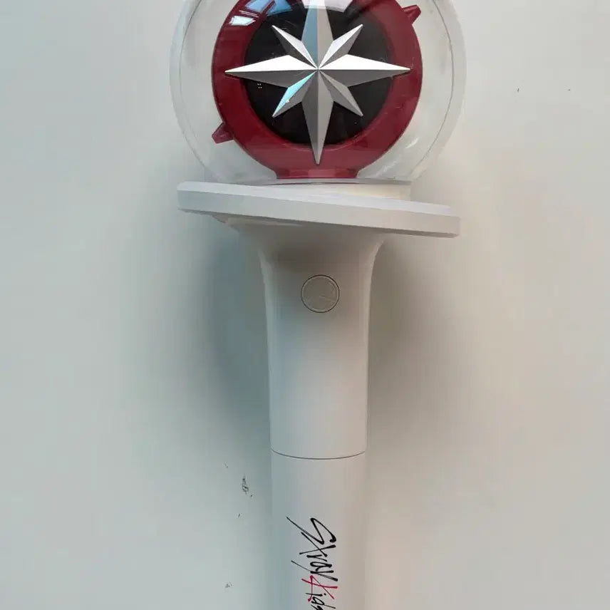 [BUNJANG] Stray Kids Official Lightstick Ver.2 / SKZ 나침봉 V2