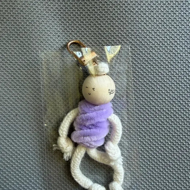 [BUNJANG] UNCHILD Official Goods Handmade Plushie Keychain / 언차일드 공방 역조공 인형키링 unchild