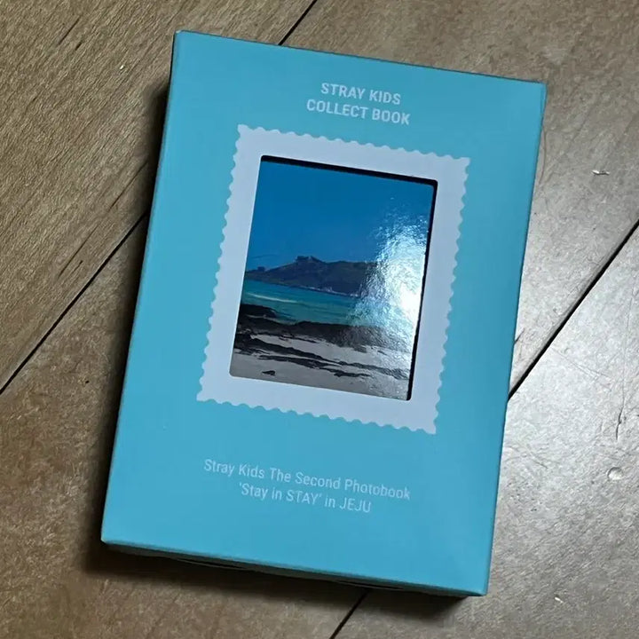 [BUNJANG] Stray Kids In Jeju Exhibition Photocard Collect Book / 스키즈 in 제주 전시회 포카 콜렉트북