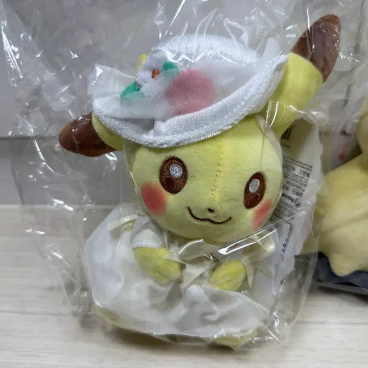 [BUNJANG] Pokemon Center Japan Easter Plush &amp; Keychain Set / 일본 포켓몬센터 이스터(부활절) 인형 2종, 키링 2종