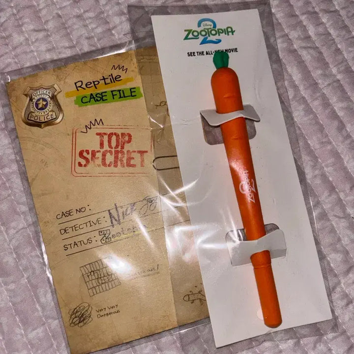 [BUNJANG] Zootopia Carrot Pen + Case Set / 롯데시네마 특전 주토피아 당근펜 + 사건파일 세트