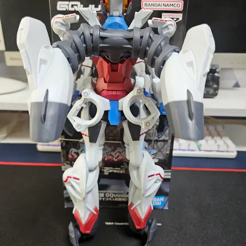 [BUNJANG] Banpresto G.M.G. Gquuux Limited Edition White Gundam Figure / 반프레스토 지쿠악스 한계돌파 하얀 건담 팝니다
