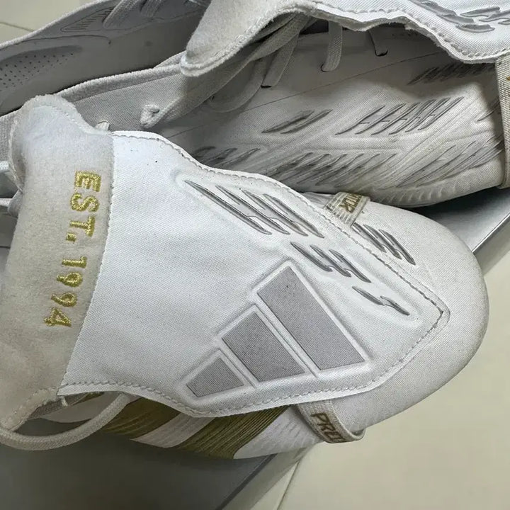 [BUNJANG] Adidas Predator 24 Elite FG Soccer Cleats / 아디다스 프레데터24 엘리트 FG 스터드 컷