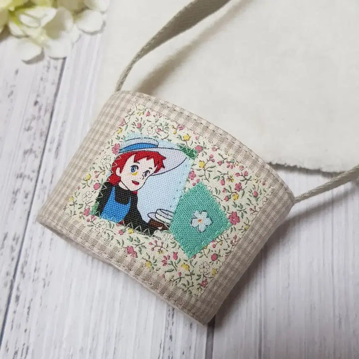 [BUNJANG] Handmade Anne of Green Gables Fabric Cup Carrier Drink Bag (Beige) / {핸드메이드} 빨강머리앤 원단 컵캐리어 드링크백 (베이지1)