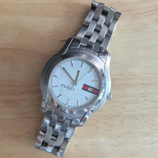 [BUNJANG] Gucci Classic Steel Watch / 구찌 클래식 스틸 시계 남성용(배터리새로넣음