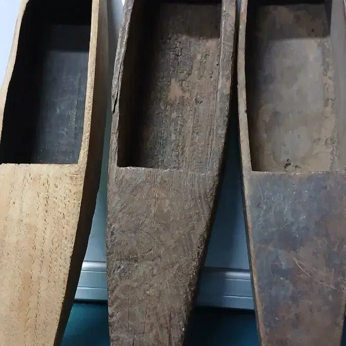 [BUNJANG] Wooden Weaving Shuttle (Antique Tool) / 베짤때쓰는도구 베북(민속품)
