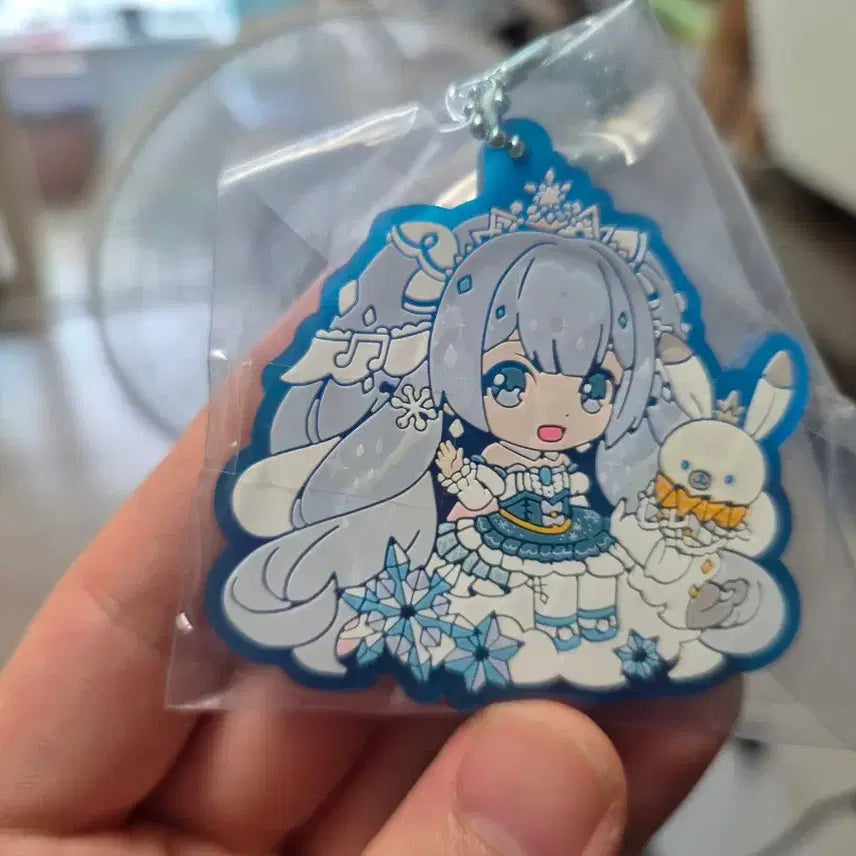 [BUNJANG] Yuki Miku 10th Anniversary 2019 Can Badge &amp; Strap Set / 2019년 10주년 유키미쿠 캔뱃지&amp;스트랩 Set