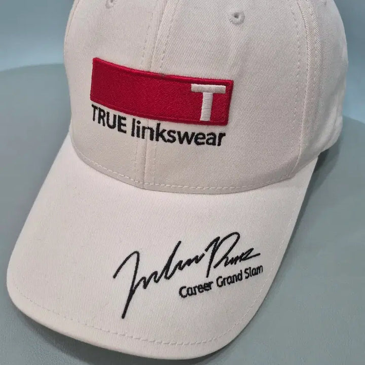 [BUNJANG] Lee Eun-bi Pro Golfer Autographed White Ball Cap / [새상품] 프로골퍼 이은비 선수 싸인 화이트 볼캡 모자
